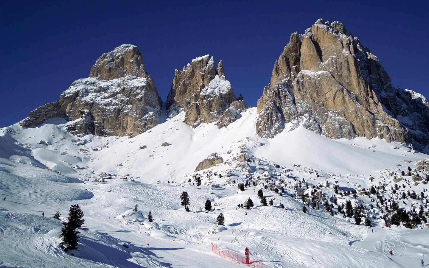 Sassolungo - Dolomites in winter